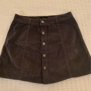 Celebrity Pink a-line front button corduroy skirt. Grey with belt loops.